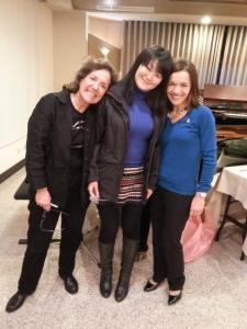 Annie Tsai, former GSA winner and amazing teacher, came to our teachers' workshop in Taipei.  New friends!